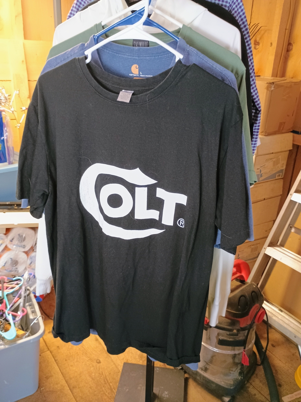 Logo Black Men's Graphic Tee Bin 32